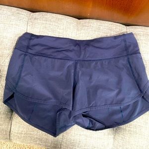 Lululemon speed shorts Size 4
